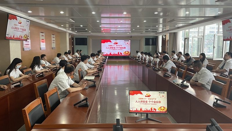 目前，公路工程建造师教材主要分为以下几类：