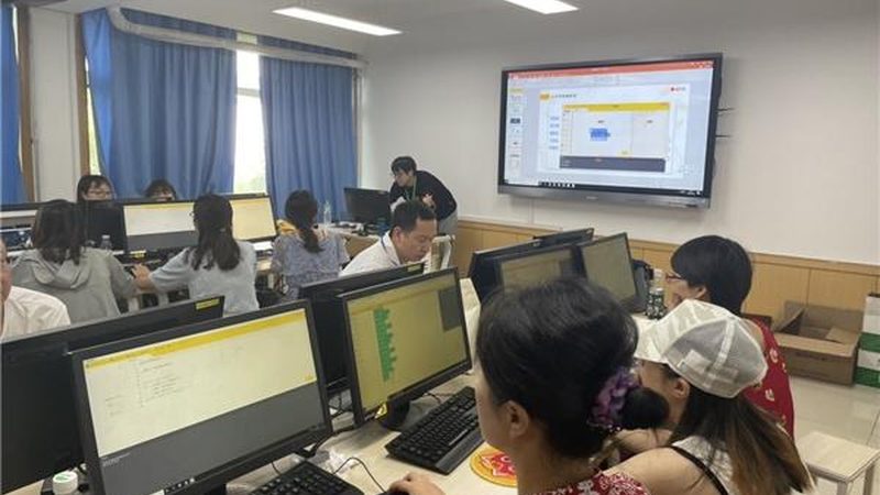 自考本科，如何快速拿证？揭秘热门专业及备考策略